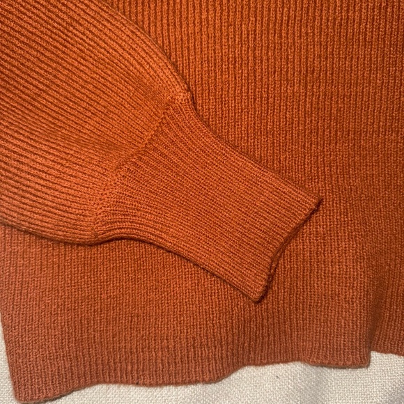 Boxy turtle neck sweater - Picture 3 of 5